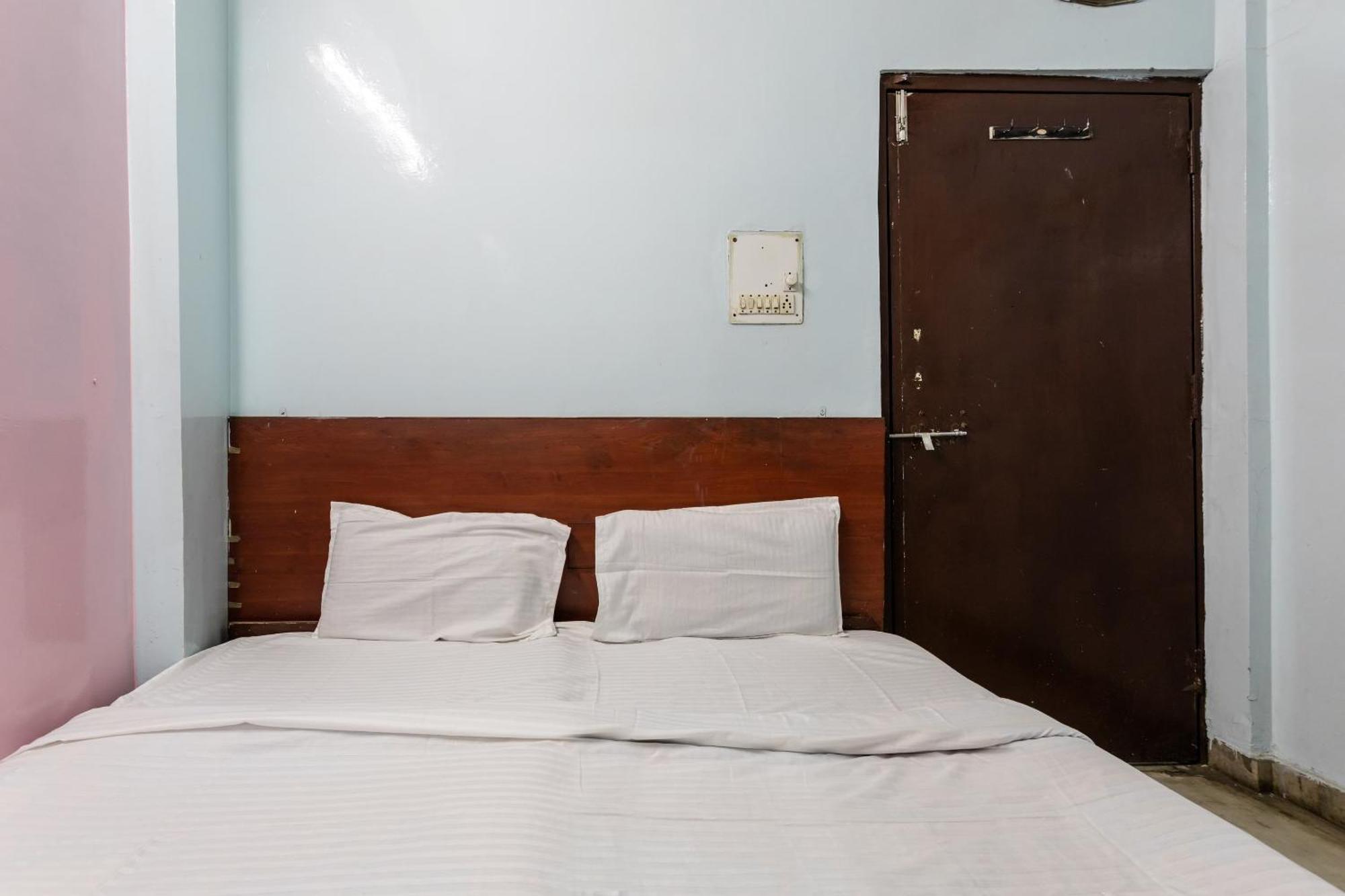 Hotel Vanilla Bhopal Buitenkant foto